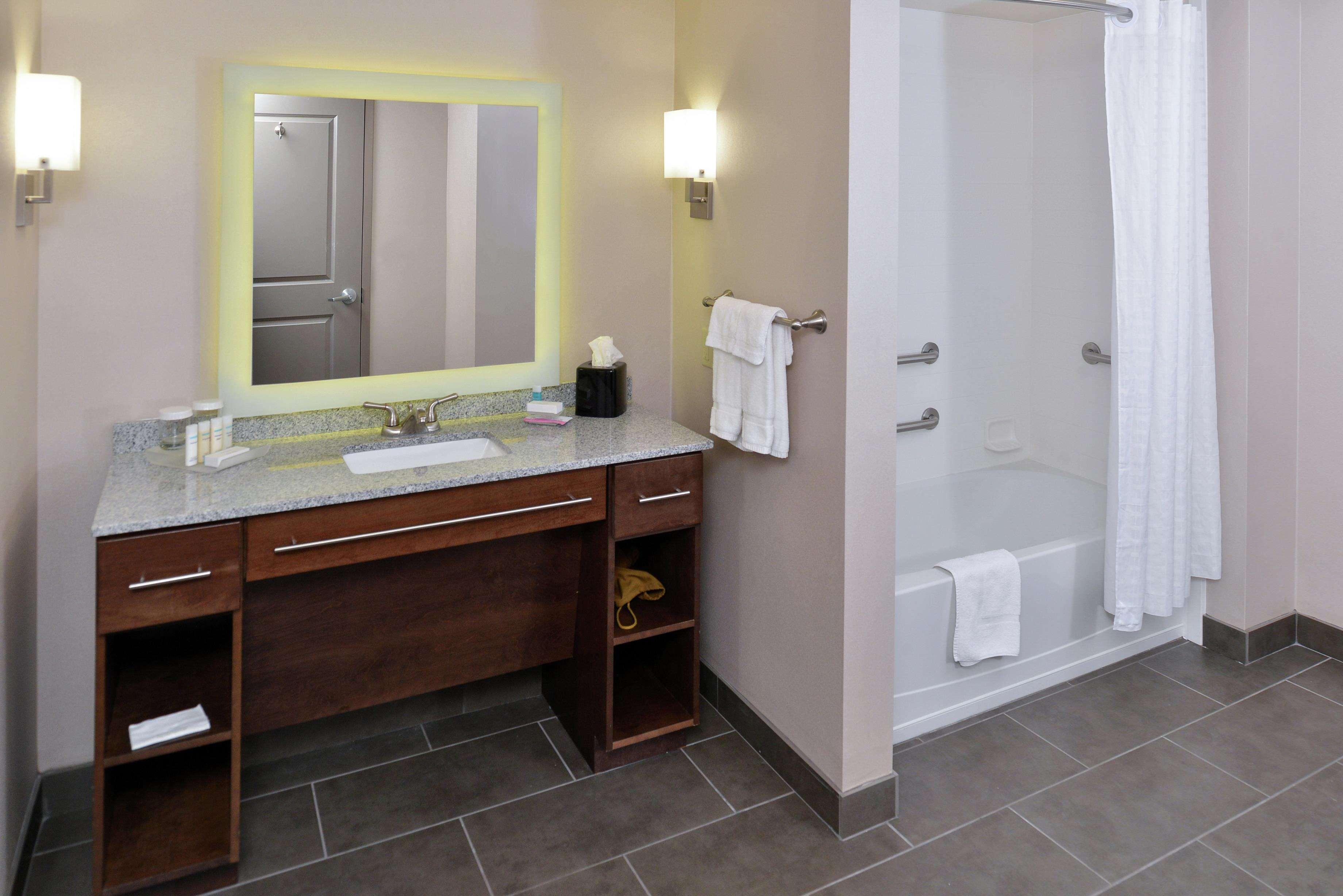 Homewood Suites By Hilton Cincinnati/Mason Eksteriør bilde